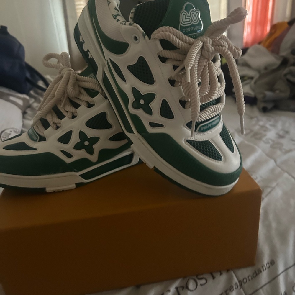 Louis Vuitton Kids Sneakers in Green and White